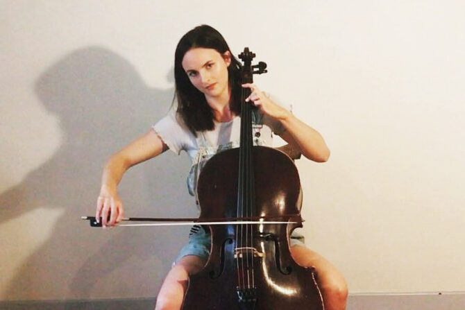 Lily Thornton performing Joel Baldwin's Biding I for cello and electronics at The Monk Club Richmond